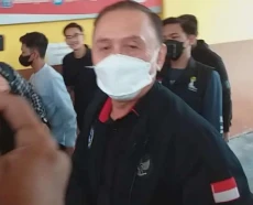 Ketum PSSI Iwan Bule...