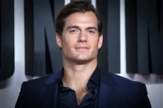 Henry Cavill Pernah...