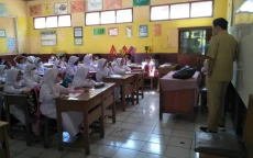 Sekolah di Bandung Barat...