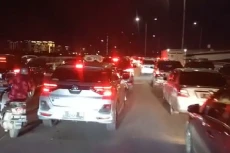 Tabrakan Beruntun di...