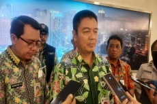 Pemkot Jaksel Tagih...