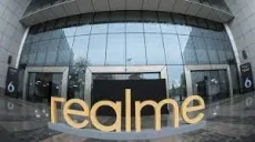 Realme Segera Bikin...