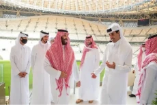 Hadiri Pembukaan Piala...