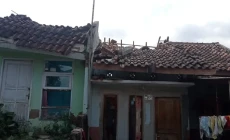 Gempa Dahsyat Cianjur,...
