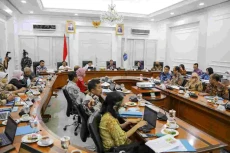 Pemprov DKI dan Kementerian...