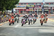 Rider Debutan Ramaikan...