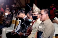 Belitung Timur Raih...