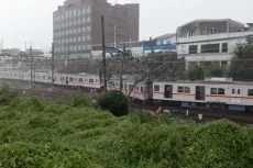 Begini Penampakan KRL...
