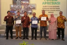 Substitusi Barang Impor,...