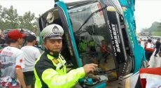 Bus Sahabat Prima Abadi...