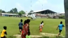 Pendaratan Helikopter...