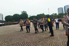 Nataru 2023, TNI Terjunkan...