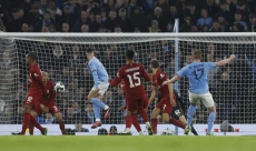 Hasil Piala Liga Inggris:...