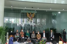Langgar Kode Etik, KY...