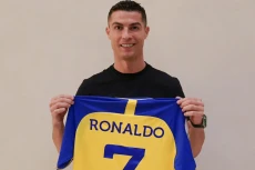 Ronaldo, Proyek Ambisius...