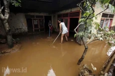 3 Tewas Tersengat Listrik...