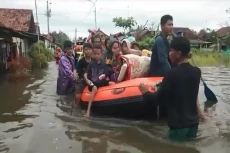 Penampakan Banjir Pekalongan...