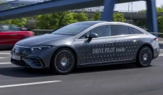 Mercedes Jadi Produsen...
