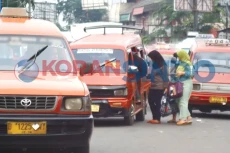 Simak! Angkutan Umum...