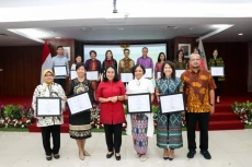 Kementerian Perempuan...