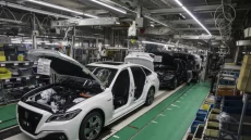 Kejar Target, Toyota...