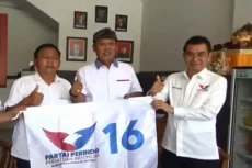 Anggota DPRD Gianyar...