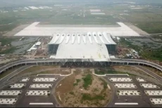 Bandara Kertajati Dijual,...