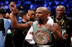 Mayweather Ditantang...