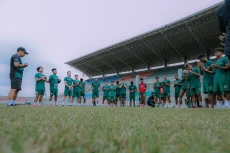 Persebaya Surabaya Waspadai...
