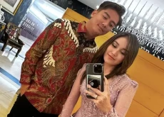 Ayu Ting Ting Pamer...