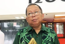 Di Tengah Wacana Reshuffle,...