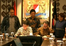 Perkuat Literasi Keuangan...