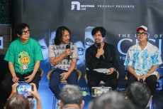 30 Tahun Berkarya, Gigi...