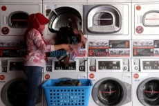 Bisnis Laundry Kian...