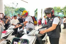 RK - Bobby Keliling...