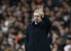 Rekor Sensasional Carlo...