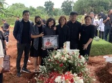 Isak Tangis Keluarga...