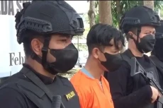 Selundupkan Sabu 1,028...