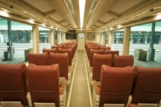 Kereta Panoramic Kurangi...