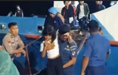 Kapal Mekar Teratai...