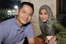 5 Fakta Pernikahan Alyssa...