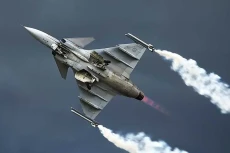 Spesifikasi JAS 39 Gripen,...
