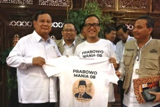 Dapat Dukungan dari...