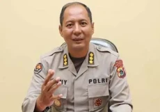 Polisi Amankan 13 Orang...