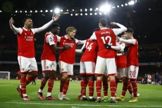 Arsenal vs Everton:...