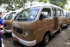 Keren! Bus Tayo dan...
