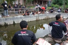 Rangkul Anak Muda, GMC...