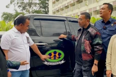 Bantuan Food Truck ke...