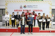 Tiga Atlet Tambah Emas...