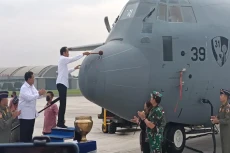 Saksikan Serah Terima...